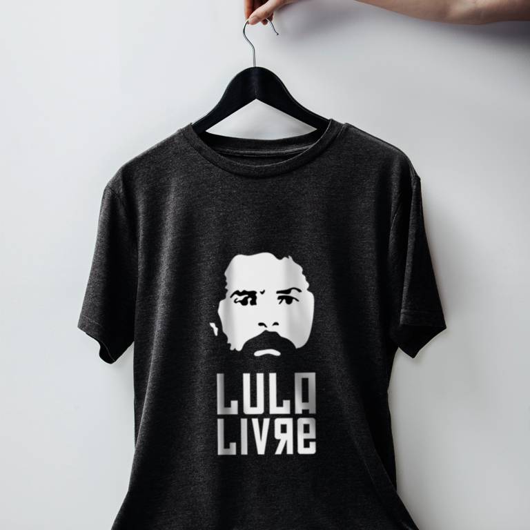 Camiseta Chumbo Lula Livre