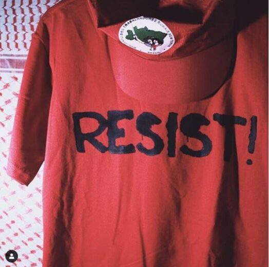 Camiseta Resist