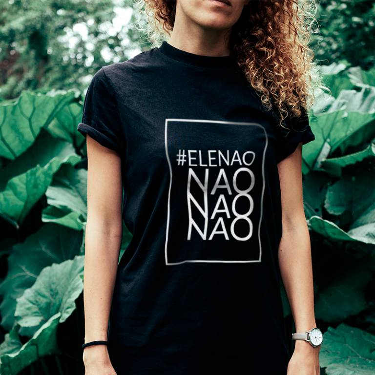 Camiseta #Elenão preta