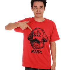 Camiseta Karl Marx No class Vermelha