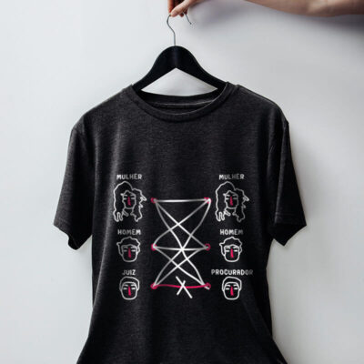 Camiseta de algodão chumbo - Homem com mulher pode. Homem com homem pode. Mulher com mulher pode. Procurador com juiz não pode. Porque tudo tem limite