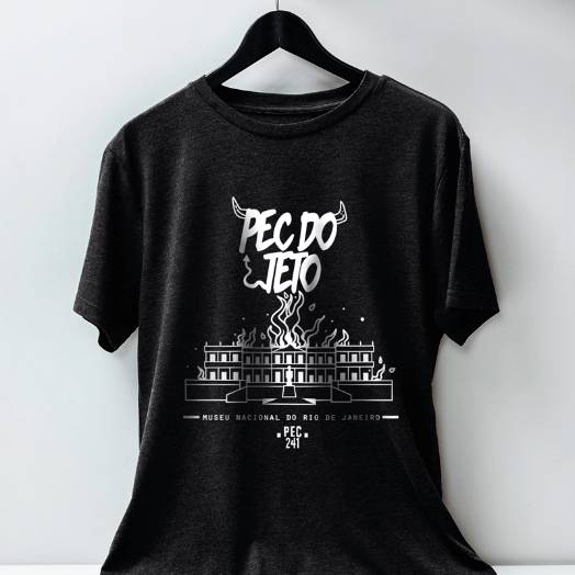 Camiseta Pec 241 do teto chumbo - Museu Nacional do Rio de Janeiro