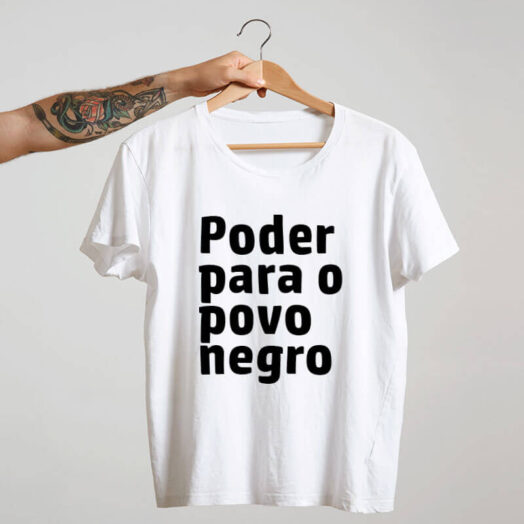 Camiseta-branca-Poder-para-o-povo-negro