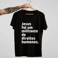 Camiseta-preta-Jesus-e-direitos-humanos