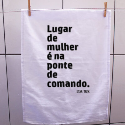 pano-lugar-de-mulher-é-na-ponte-de-comando