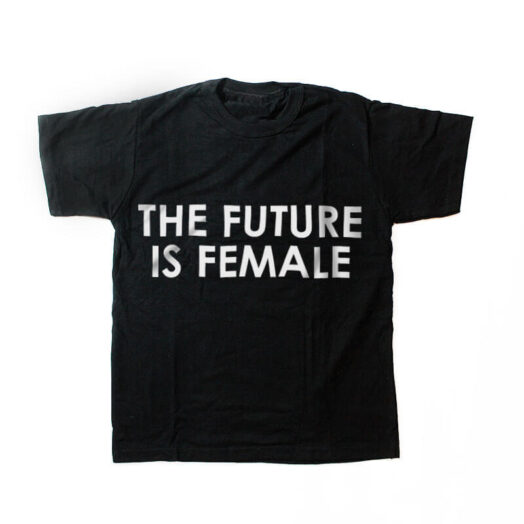 camiseta infantil - the future is female - preta