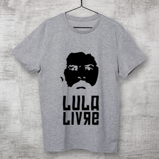 Camiseta Lula livre cinza