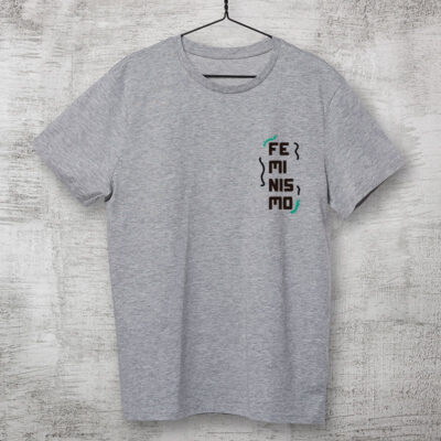 camiseta com escudo preta básica de algodão feminismo