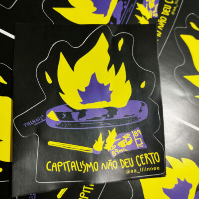 ADesivo capitalismo nao deu certo