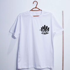 camiseta-branco de algodão-emblema-cannabis