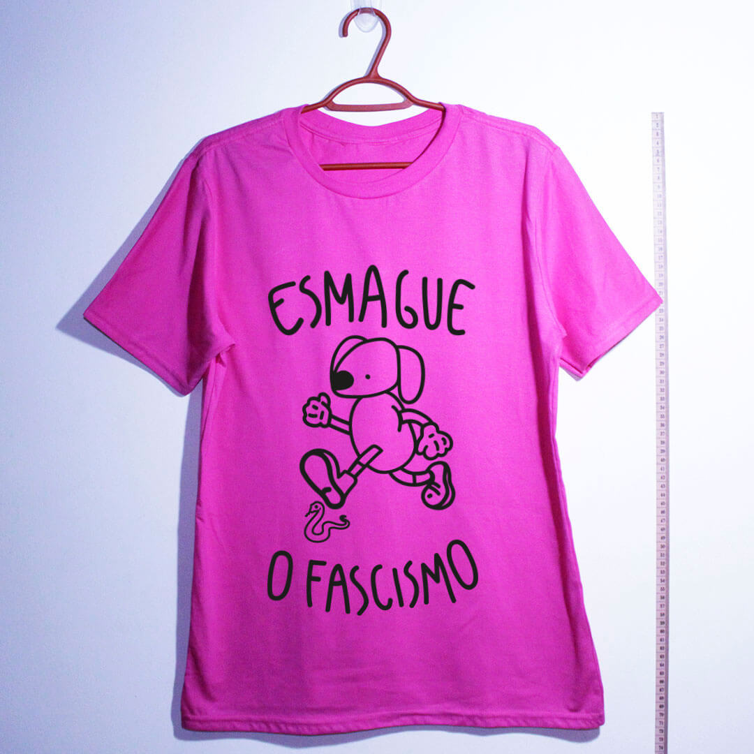 camiseta esmague o fascismo rosa