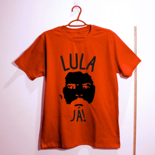 Camiseta #LulaJa vermelha