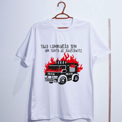 Camiseta camburão de auschwitz branco