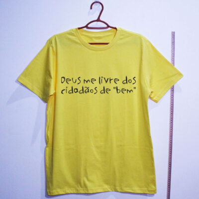 Deus me livre do cidadão de bem - camiseta amarela