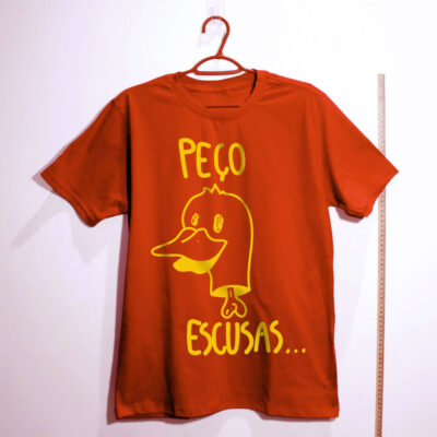Camiseta Vermelho peço escusas