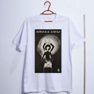 Camiseta de algodão - Libertar as correntes - Angela Davis