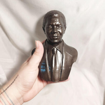 Busto - Nelson Mandela