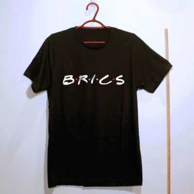 Camiseta de algodão - B.R.I.C.S (BRICS)