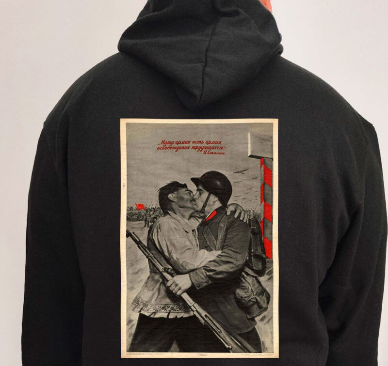 Moletom com capuz - O chamado beijo socialista - Imagem 3