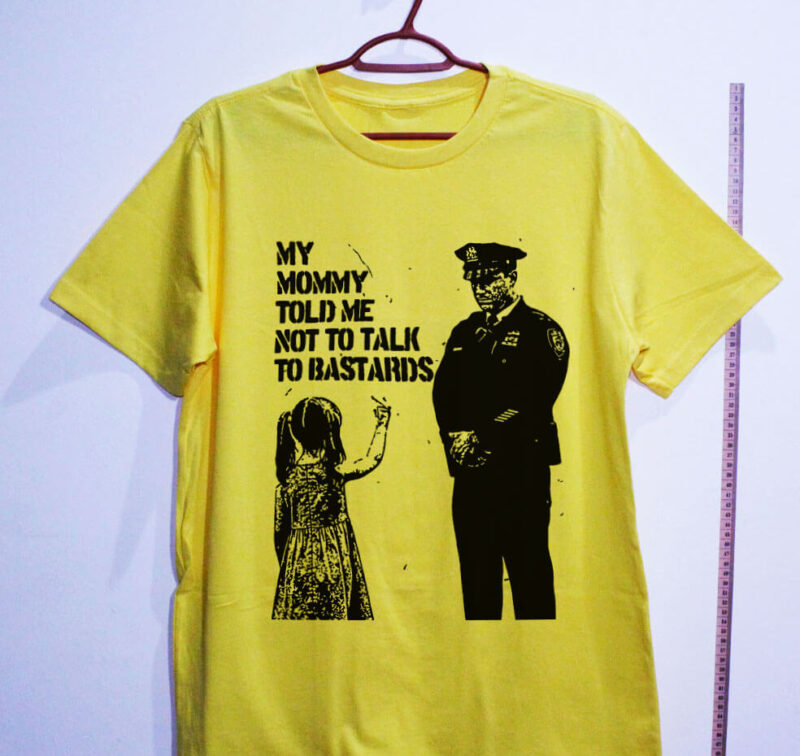 Camiseta - Mamãe disse para não conversar com bastardos - Imagem 9