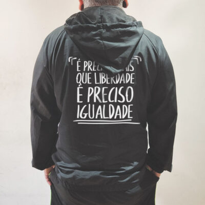 Corta vento - Liberdade e igualdade