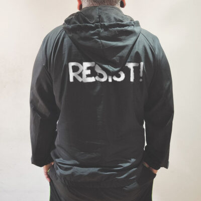 Corta vento - Resist Roger Waters