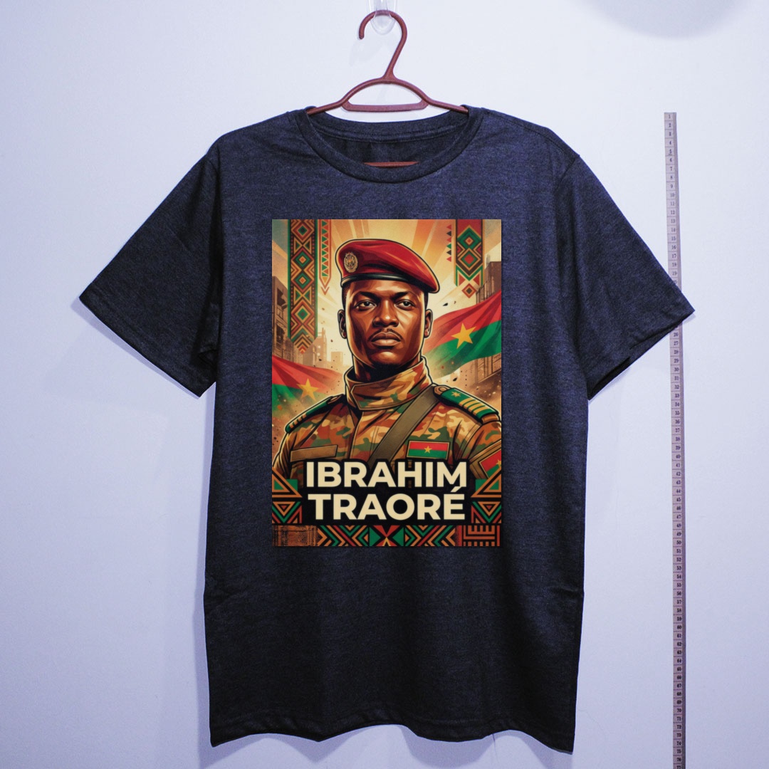 Camiseta_algodao_chumbo_que_isso_camarada_-_Ibrahim_Traore | Ibrahim Traoré