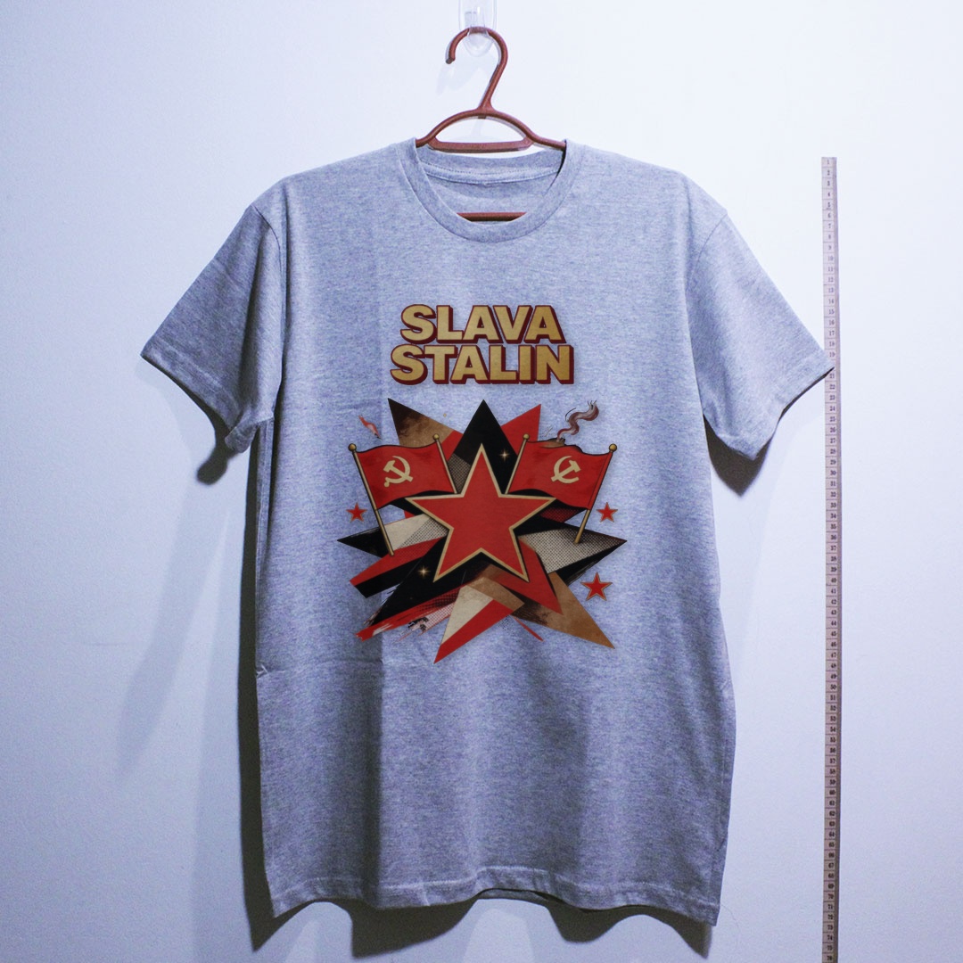Camiseta_algodao_cinza_claro_que_isso_camarada_-_Slava-Stalin | Slava-Stalin