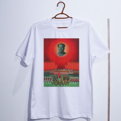Camiseta_algodao_branco_que_isso_camarada_-_O_Oriente_e_vermelho | O Oriente é vermelho