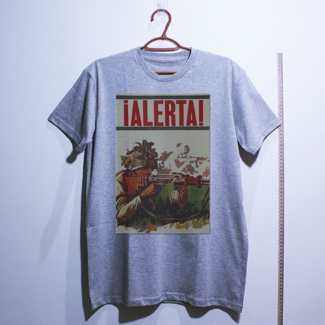 Camiseta_algodao_cinza_claro_que_isso_camarada_-_Esteja_alerta | Esteja alerta