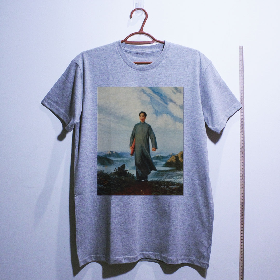 Camiseta_algodao_cinza_claro_que_isso_camarada_-_Presidente_Mao_vai_a_Anyuan | Presidente Mao vai a Anyuan