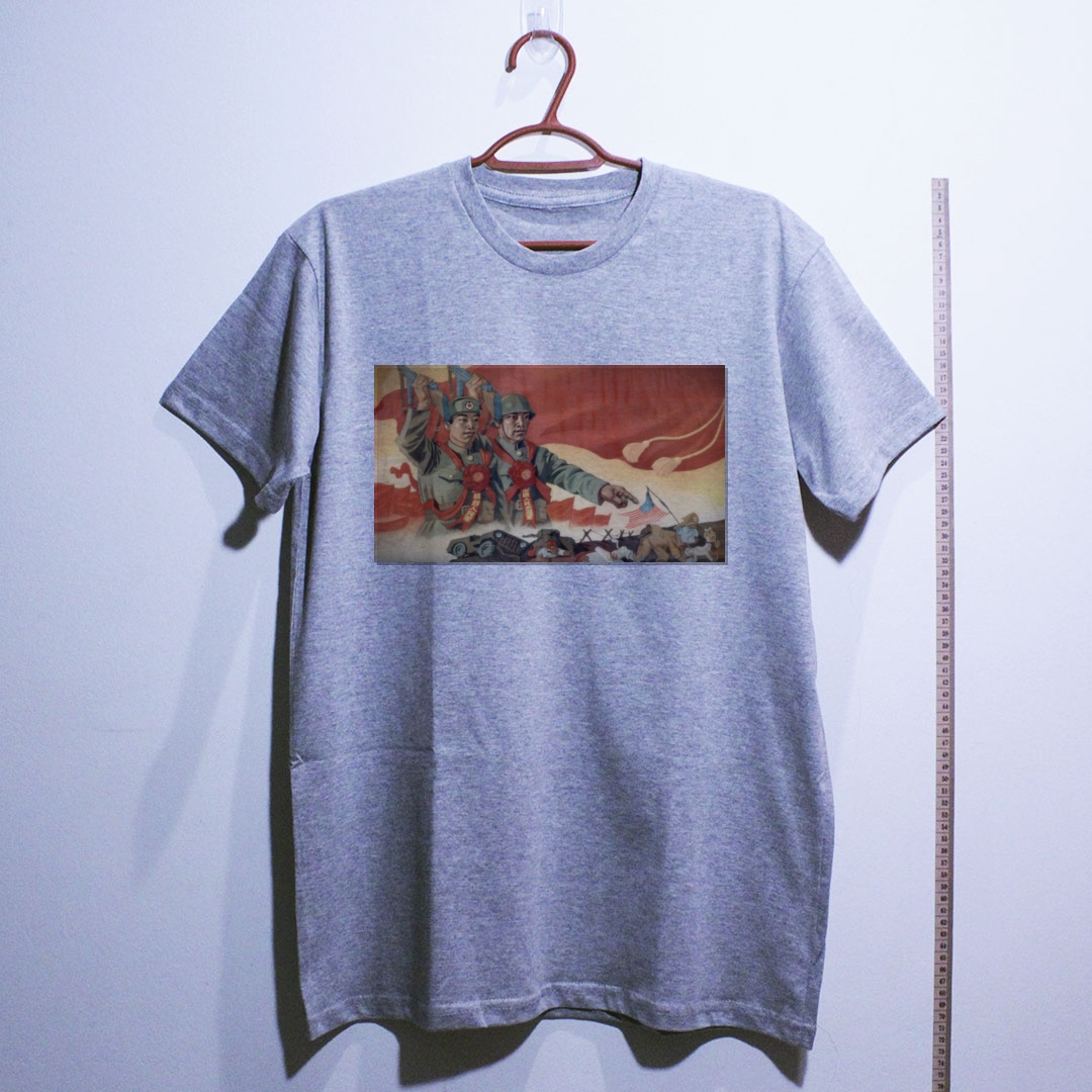 Camiseta_algodao_cinza_claro_que_isso_camarada_-_Viva_a_vitoria_do_exercito_popular_coreano | Viva a vitória do exército popular coreano