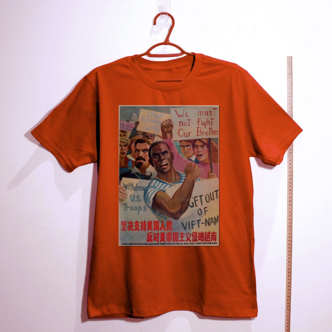 Camiseta_algodao_vermelho_que_isso_camarada_-_Apoie_o_povo_americano_contra_a_agressao_no_Vietna | Apoie o povo americano contra a agressão no Vietnã
