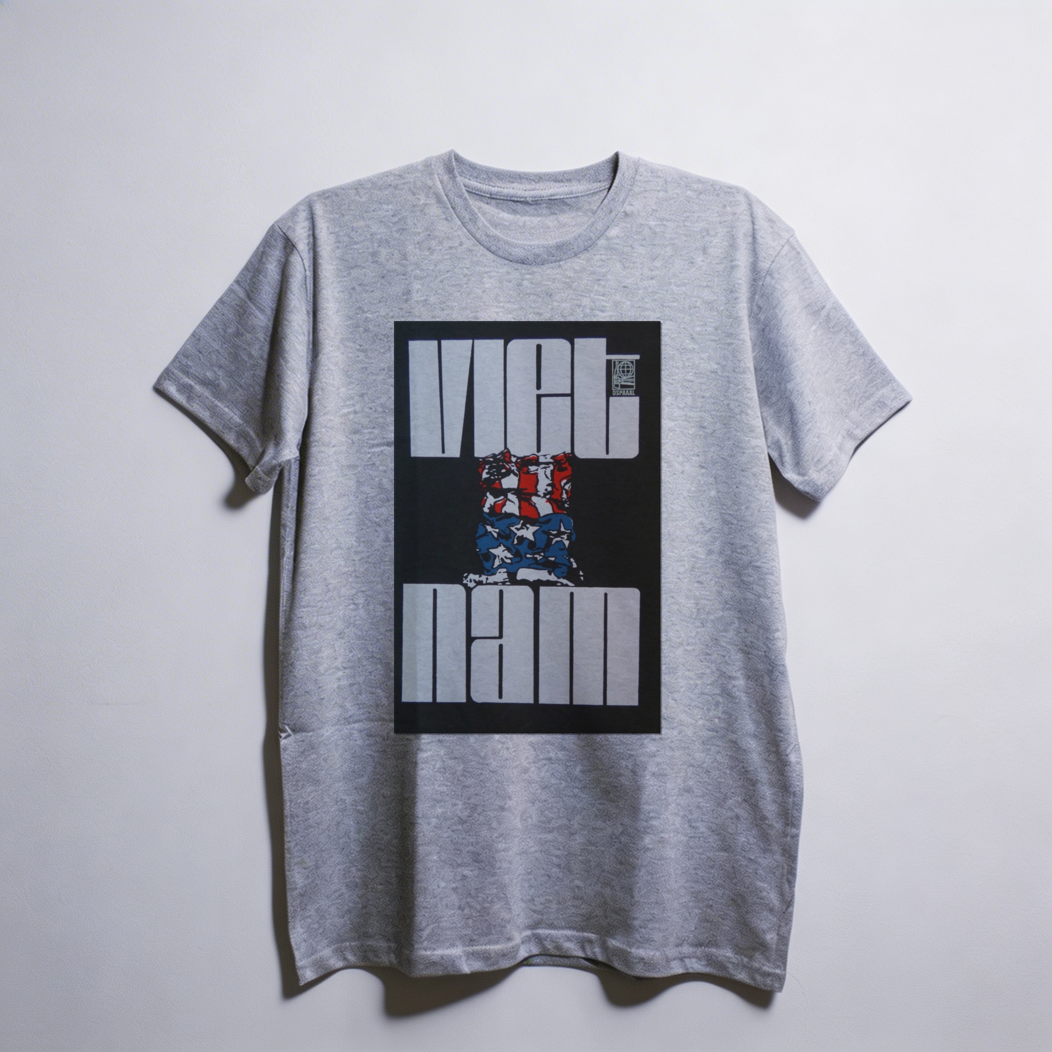 Camiseta_oversized_cinza_claro_que_isso_camarada_-_Vietna_-_Rene_Mederos_1967 | Vietnã - René Mederos 1967