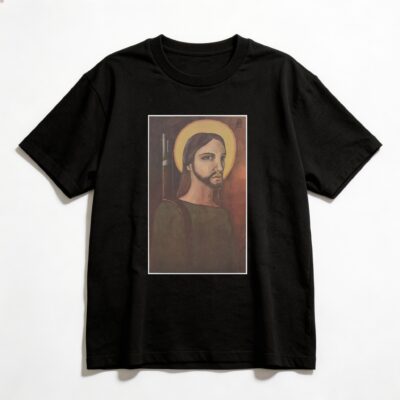 Camiseta_oversized_preto_que_isso_camarada_-_Cristo_revolucionario | Cristo revolucionário