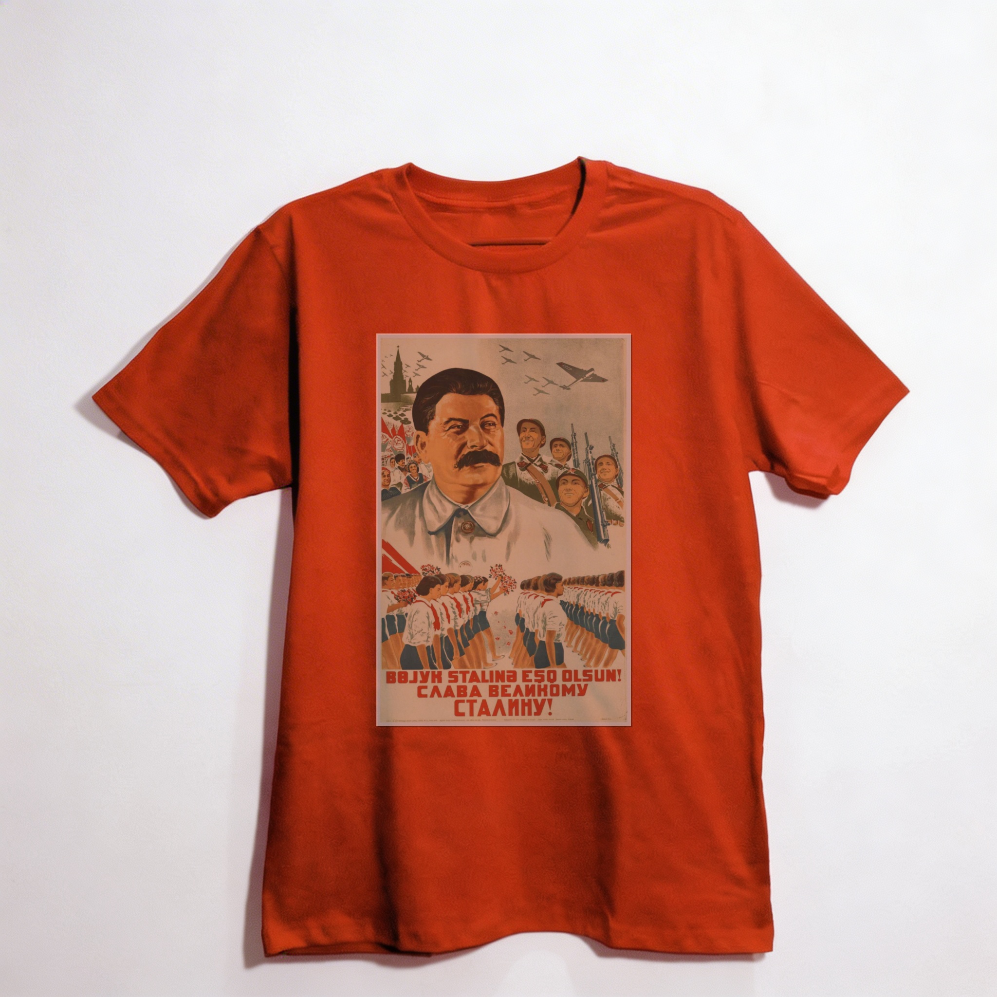Camiseta_oversized_vermelho_que_isso_camarada_-_Gloria_ao_grande_Stalin | Glória ao grande Stalin