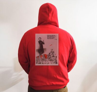 Moletom_vermelho_que_isso_camarada_-_Citacao_de_Pochkin_-_camarada_acredita_-_fotomontagem_sovietica | Citação de Púchkin - camarada, acredita - fotomontagem soviética