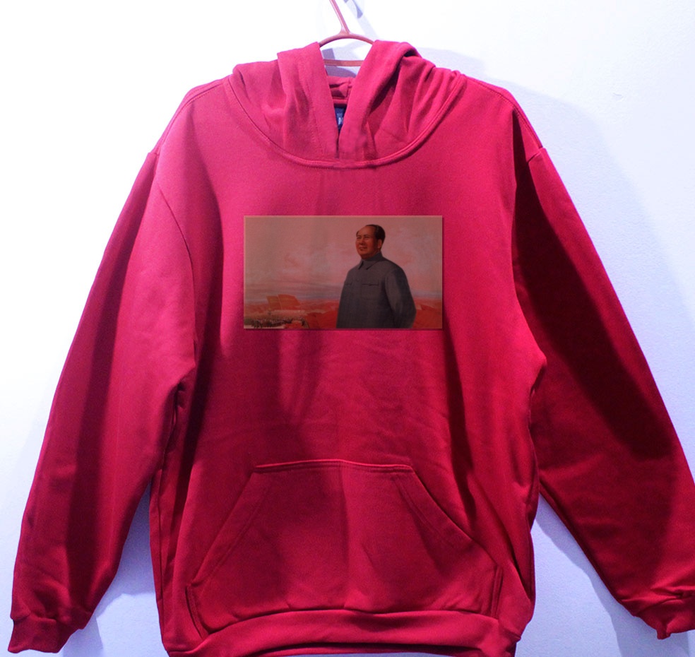 Moletom_vermelho_que_isso_camarada_-_Siga_de_perto_o_grande_lider_Mao_e_avance_com_coragem | Siga de perto o grande líder Mao e avance com coragem