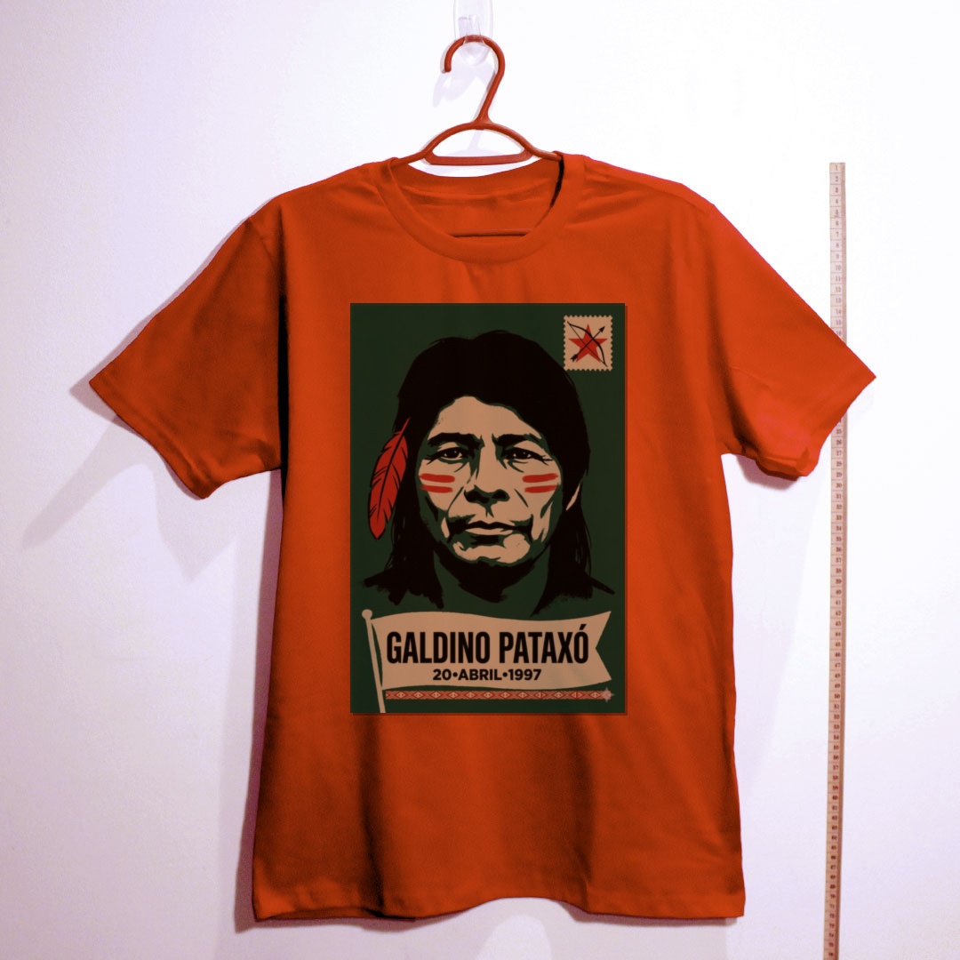 Camiseta_algodao_vermelho_que_isso_camarada_-_Galdino_Pataxo | Galdino Pataxo