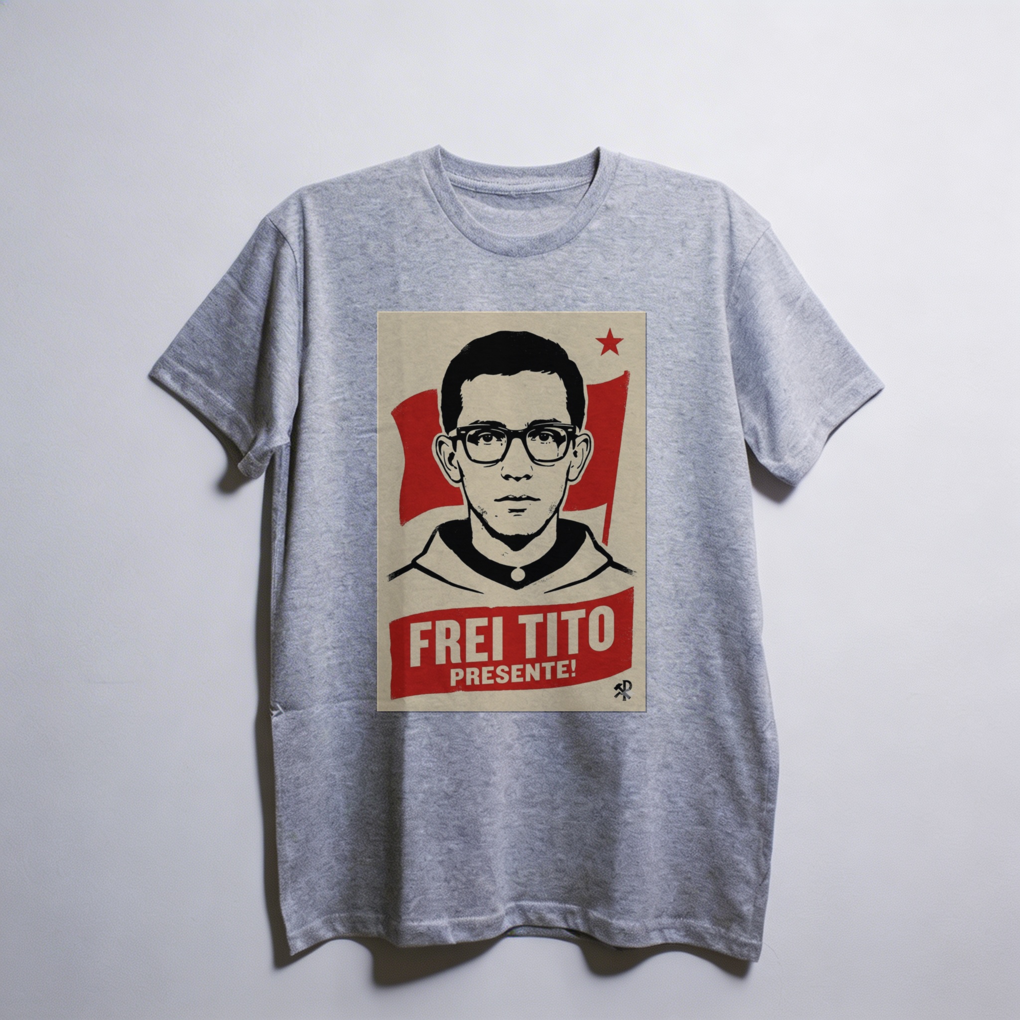 Camiseta_oversized_cinza_claro_que_isso_camarada_-_Frei_Tito | Frei Tito