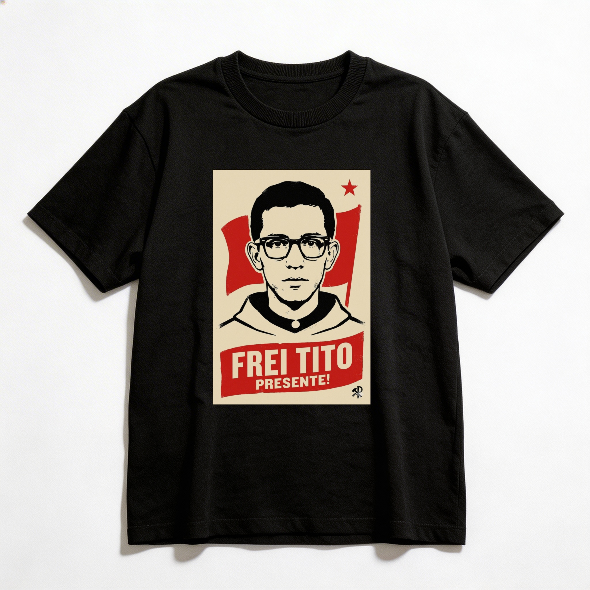Camiseta_oversized_preto_que_isso_camarada_-_Frei_Tito | Frei Tito