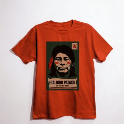 Camiseta_oversized_vermelho_que_isso_camarada_-_Galdino_Pataxo | Galdino Pataxo