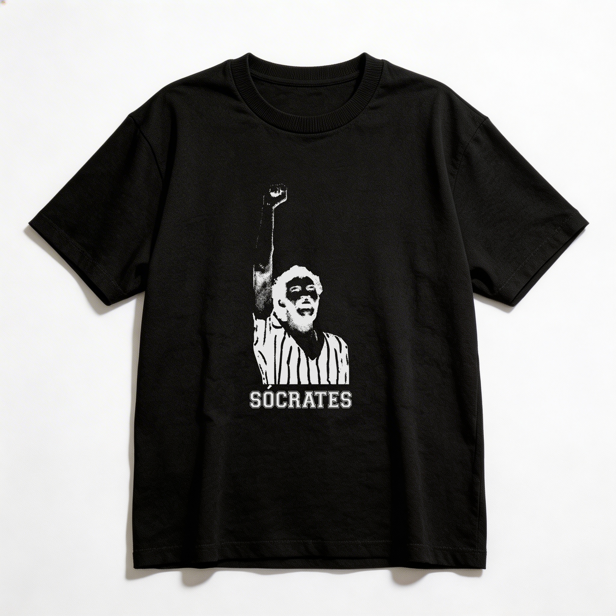 Camiseta_oversized_preto_que_isso_camarada_-_Socrates_fundo_trans | Socrates fundo trans