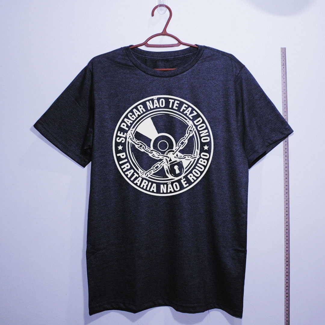 Camiseta_algodao_chumbo_que_isso_camarada_-_Se_pagar_nao_te_faz_dono_pirataria_nao_e_roubo | camiseta_algodao