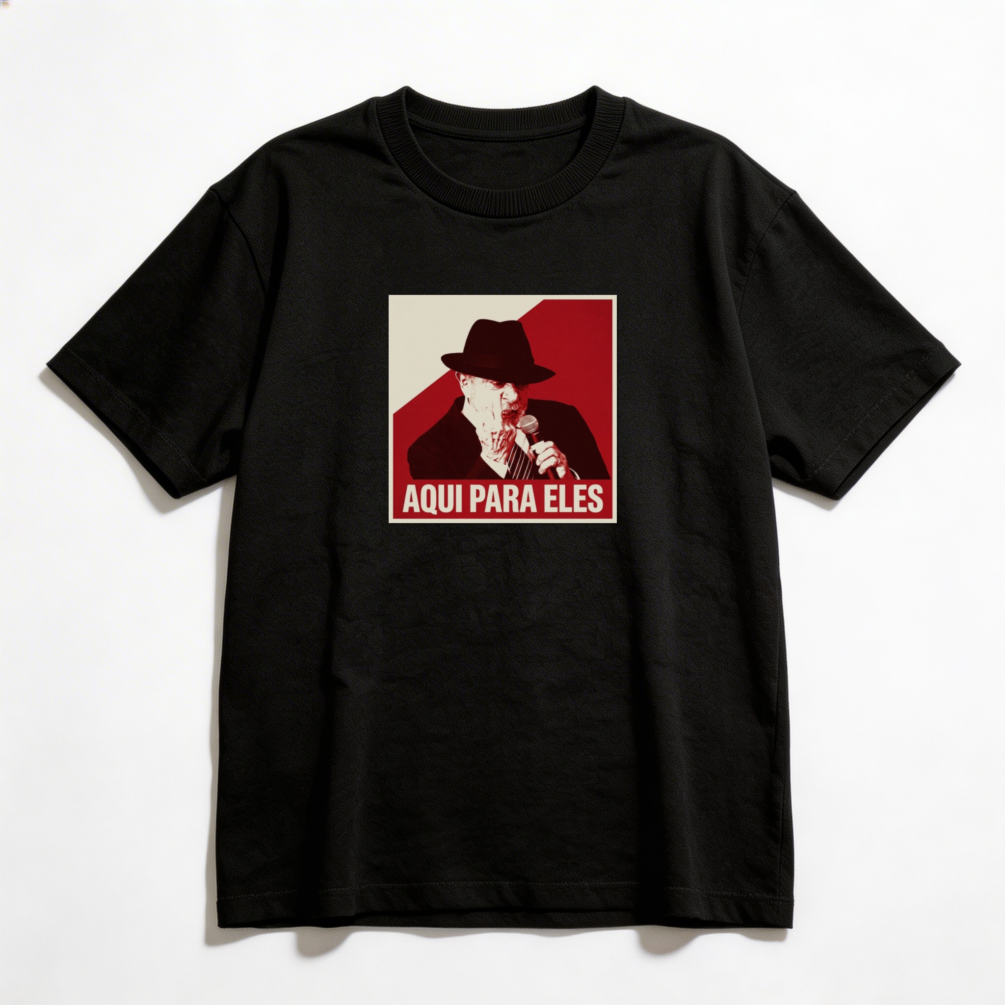 Camiseta_oversized_preto_que_isso_camarada_-_Aqui_para_eles | Aqui para eles