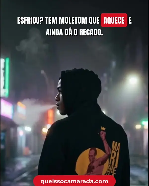 Moletom com capuz da Que isso Camarada à noite