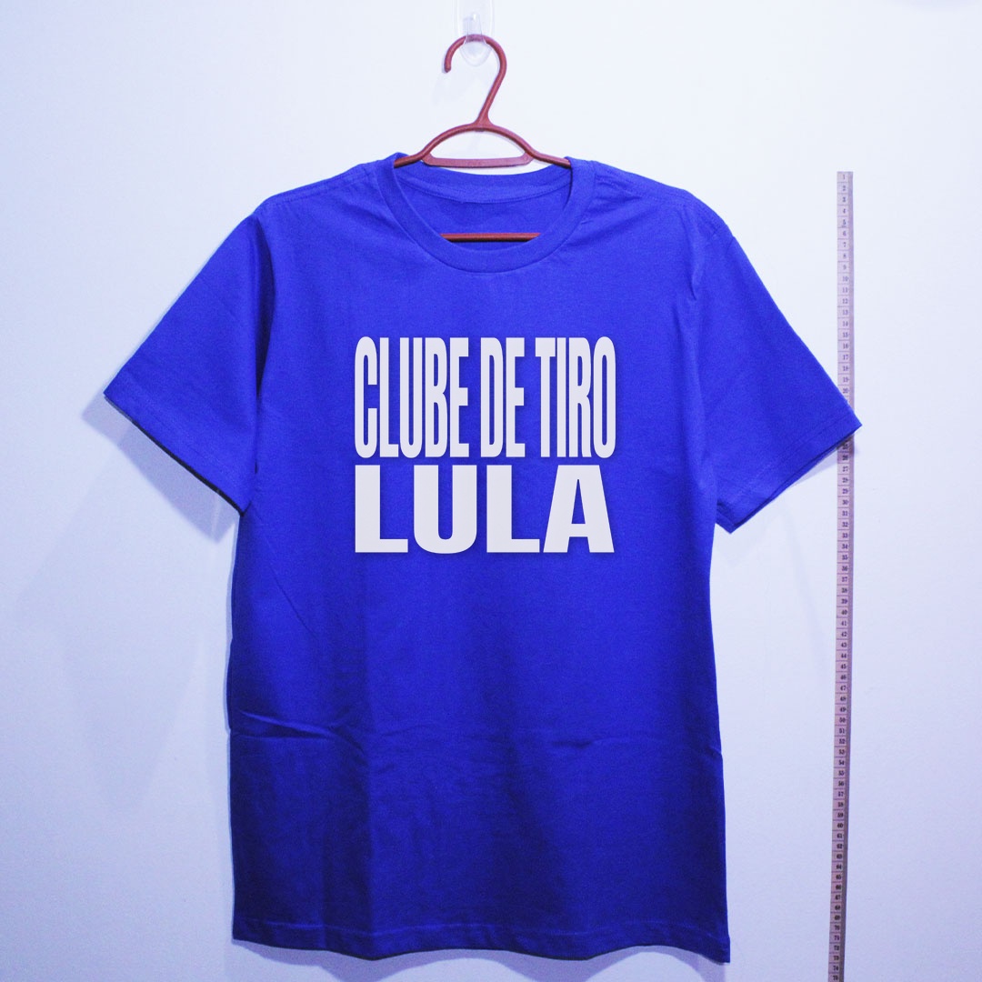 Camiseta_algodao_azul_que_isso_camarada_-_Clube_de_Tiro_Lula_-_Tipografia | Clube de Tiro Lula - Tipografia