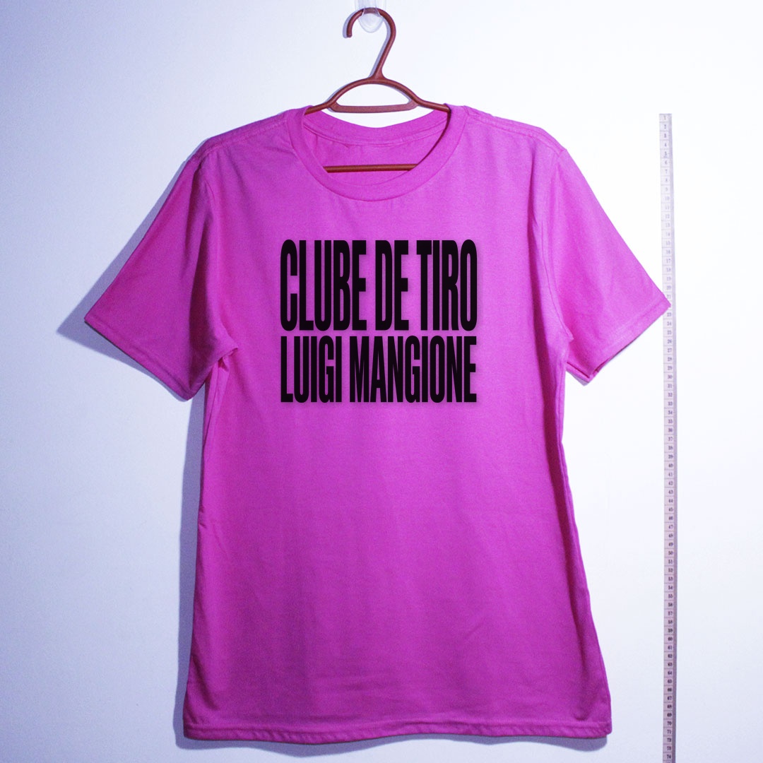 Camiseta_algodao_rosa_que_isso_camarada_-_Clube_de_Tiro_Luigi_Mangione_-_Tipografia | Clube de Tiro Luigi Mangione - Tipografia