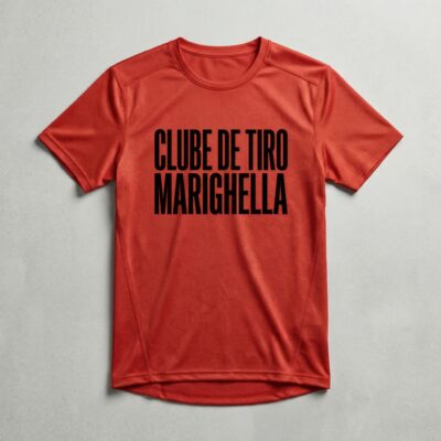 Camiseta_dry_fit_vermelho_que_isso_camarada_-_Clube_de_Tiro_Marighella_-_Tipografia | Clube de Tiro Marighella - Tipografia