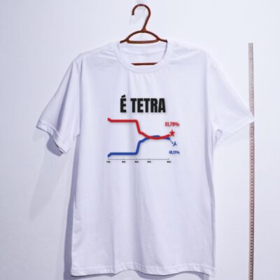 Camiseta_egipcio_branco_que_isso_camarada_-_E_TETRA | É TETRA